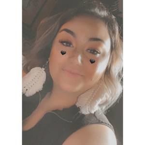 Meet your Posher, Christina